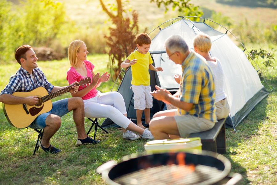 famille en camping lac Arcachon